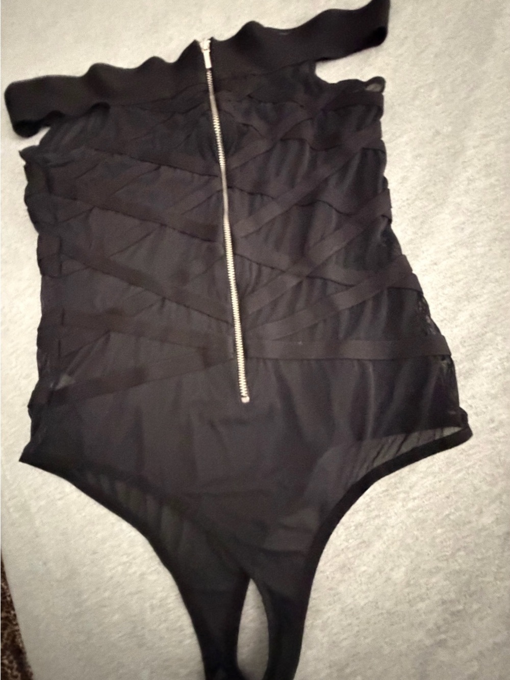Off-Shoulder Black Women’s One-Piece Swimsuit - Picture 3 of 4